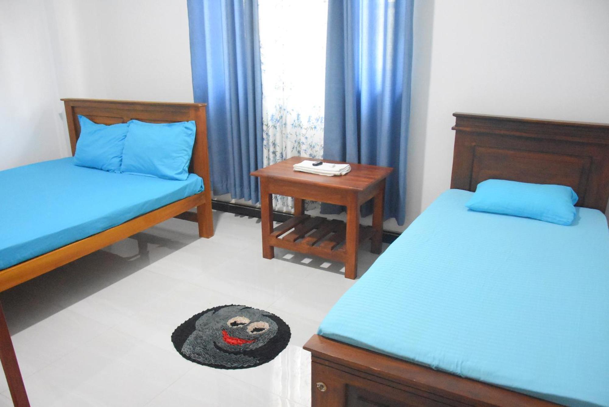 Silverline Guest House Анурадхапура Екстериор снимка