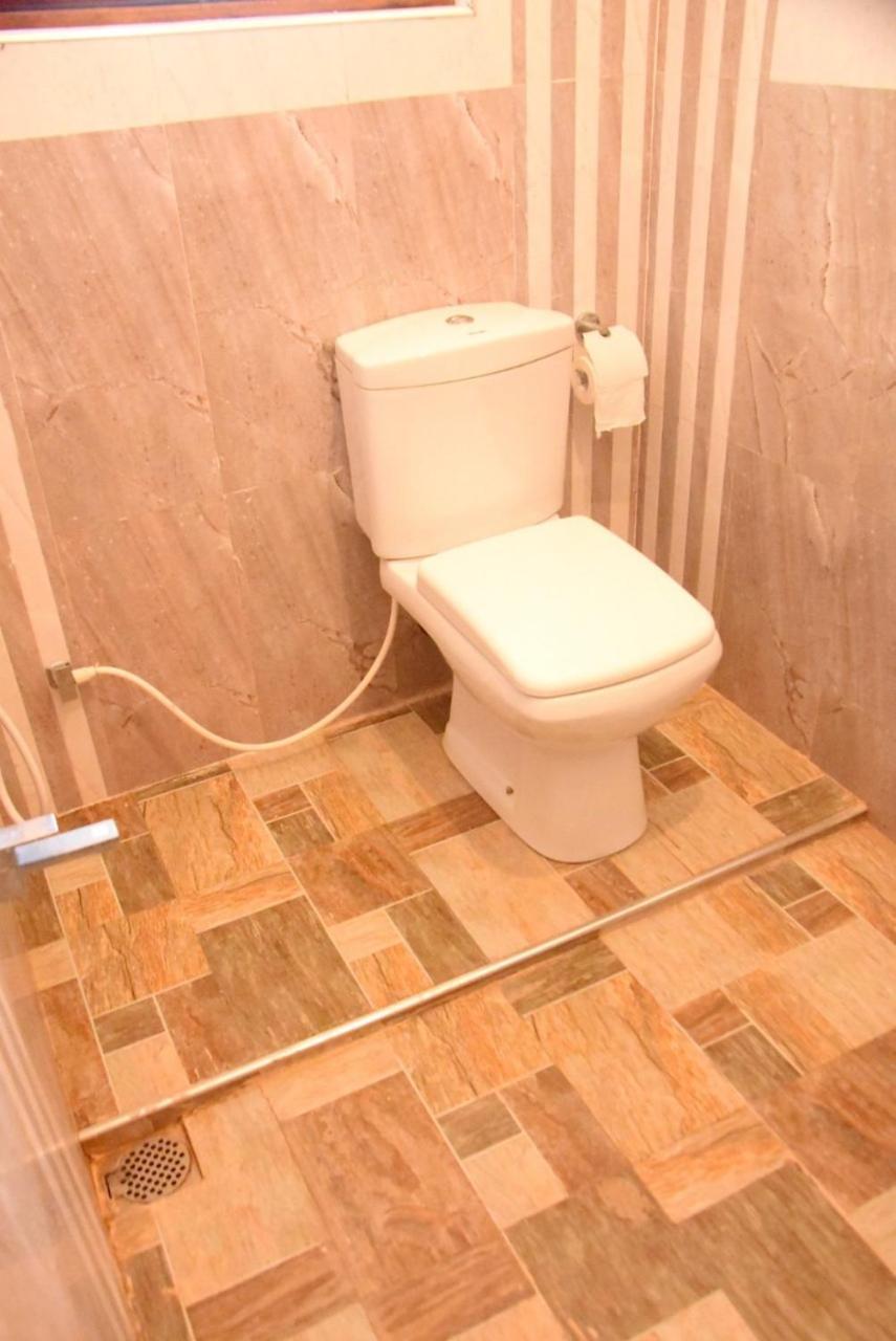 Silverline Guest House Анурадхапура Стая снимка