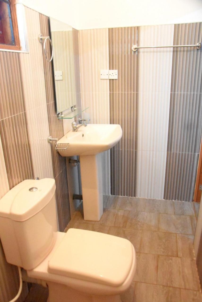 Silverline Guest House Анурадхапура Стая снимка