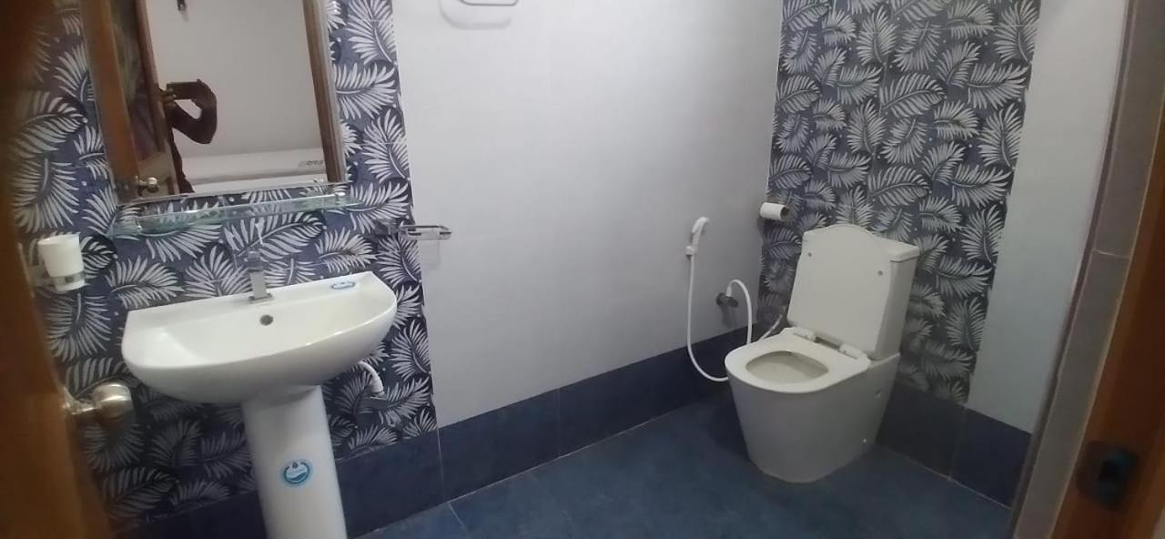 Silverline Guest House Анурадхапура Екстериор снимка